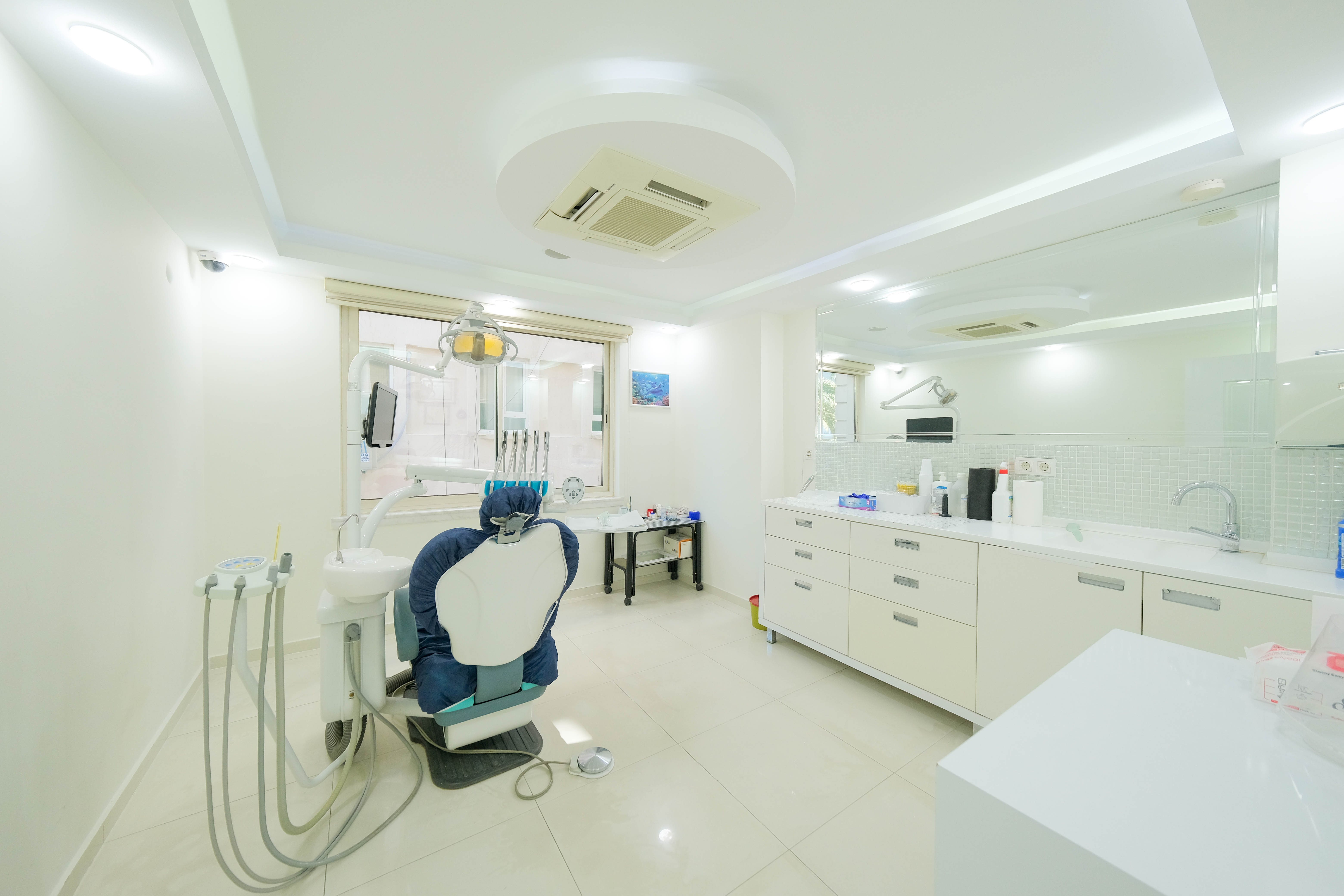 Side Dental Clinic - 12